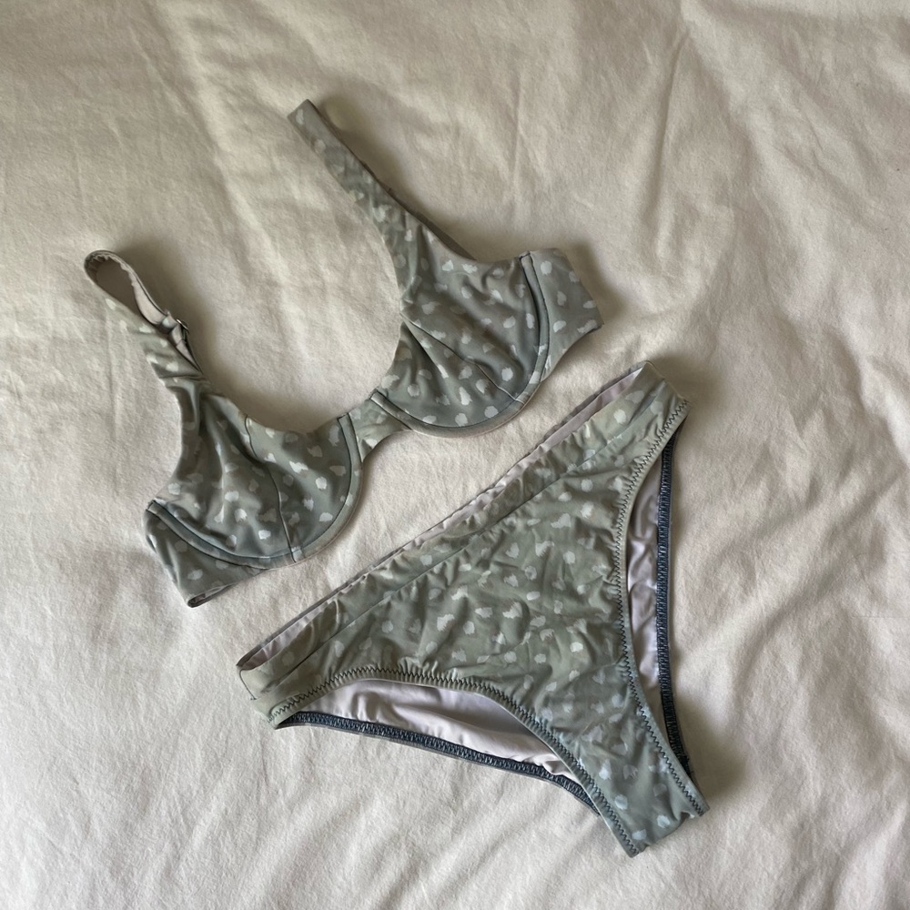 Ele Swims Bikini